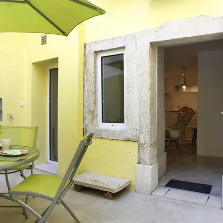 Apartment Rosa Of Mouraria's Apartment, *