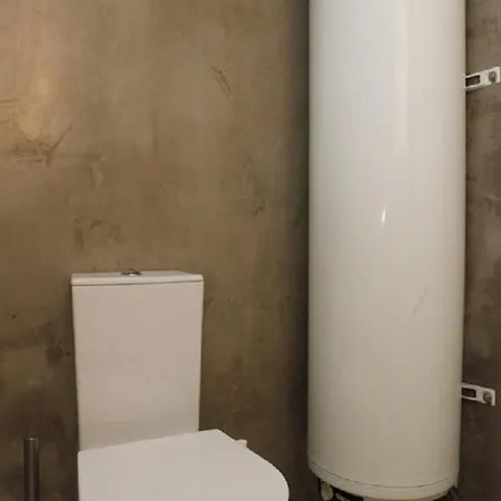 Rosa Of Mouraria's Apartment, Lisbon