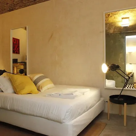 Apartment Rosa Of Mouraria's Apartment, Lisbon
