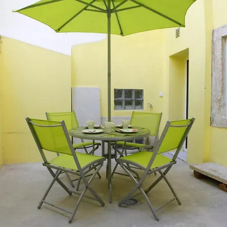 아파트 Rosa Of Mouraria's Apartment, 리스본